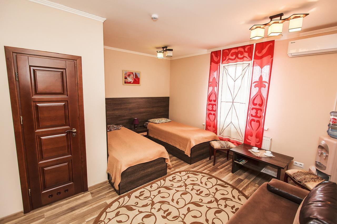 Slavyanskaya Hata Hotel Baranavichy Luaran gambar