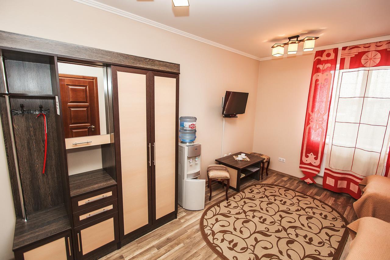 Slavyanskaya Hata Hotel Baranavichy Luaran gambar
