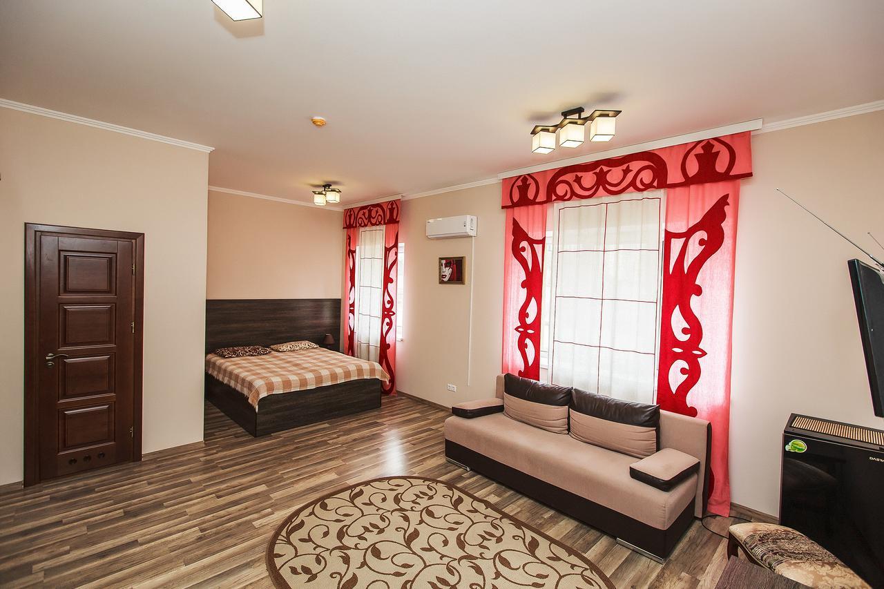 Slavyanskaya Hata Hotel Baranavichy Luaran gambar