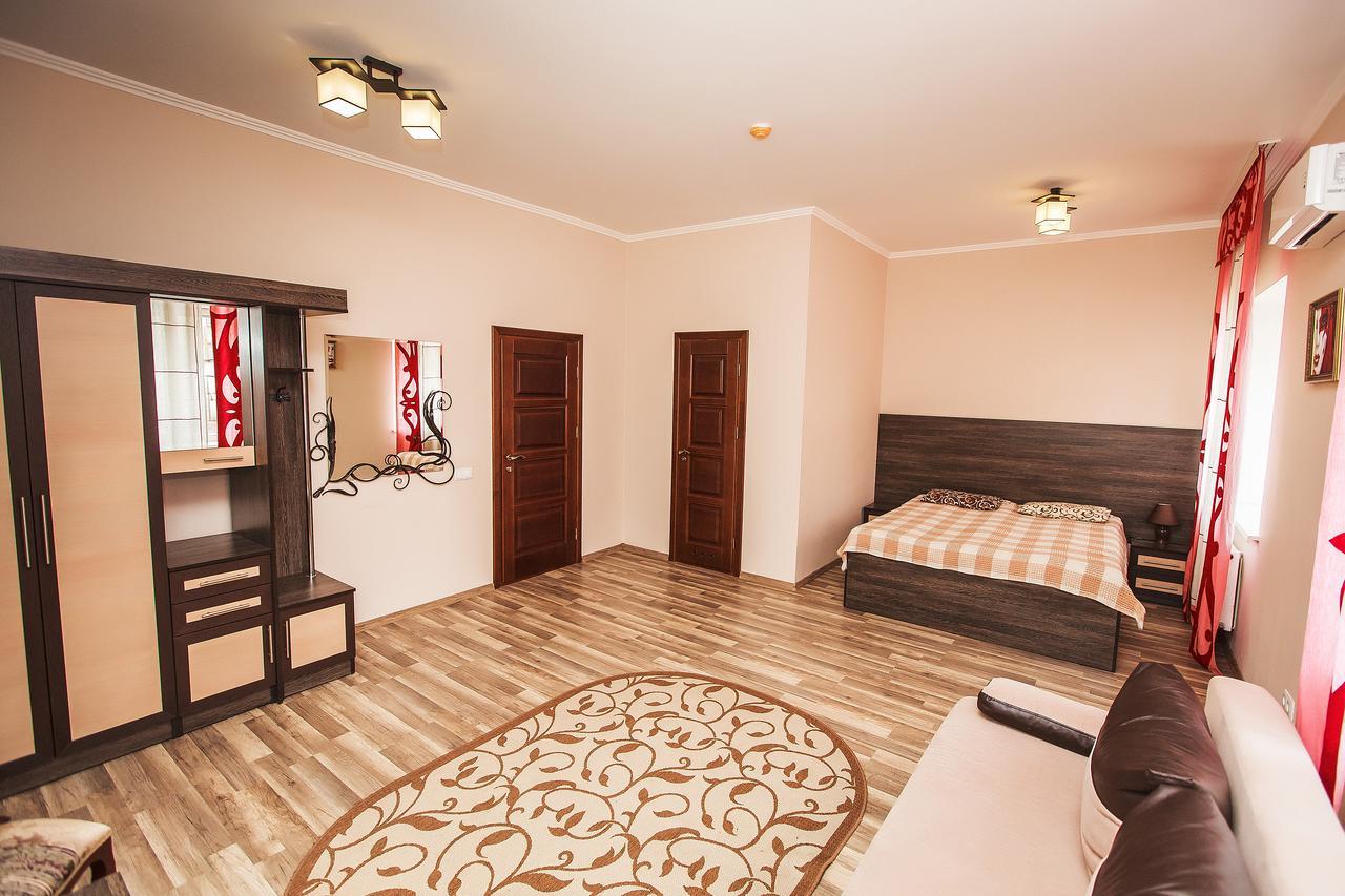 Slavyanskaya Hata Hotel Baranavichy Luaran gambar